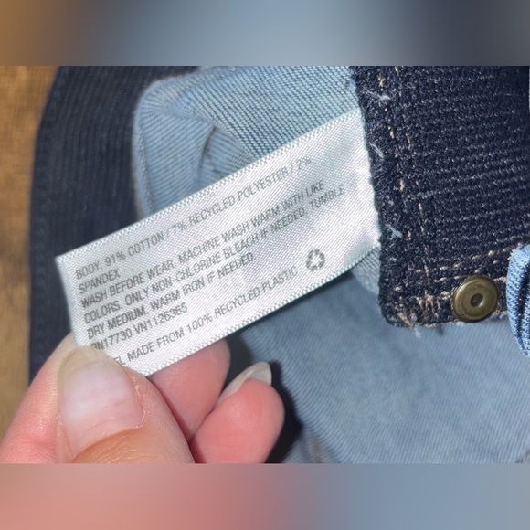 Isabel Maternity Midi Shorts Size 4 - Picture 3 of 7